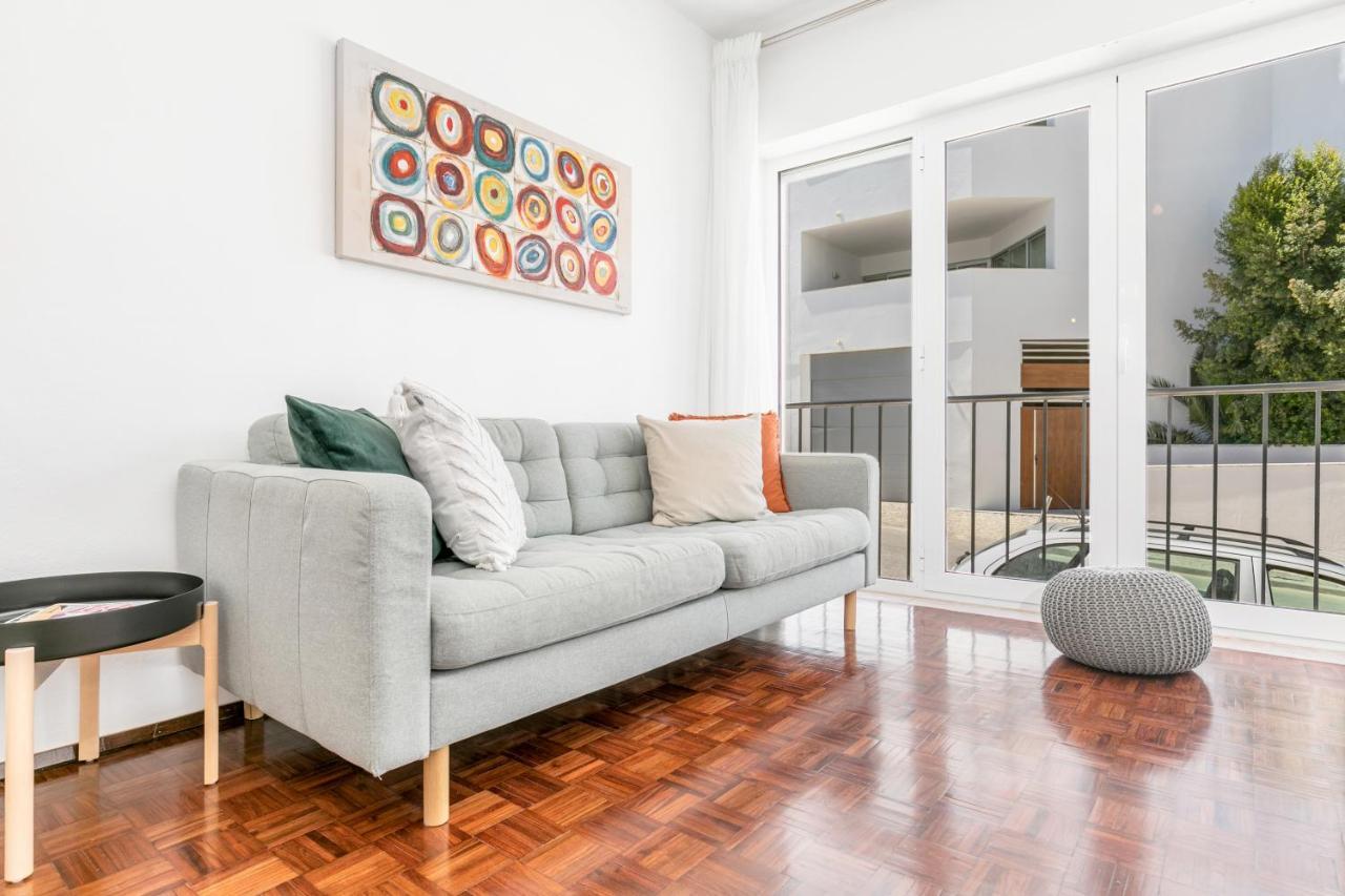 Shell Apartment, Walking To Beach And Center Lagos Exterior photo